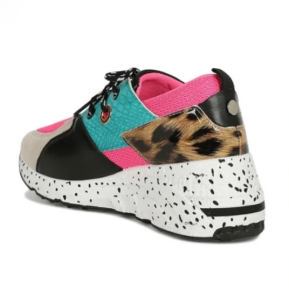 Women’s Payless Brash Sneakers Size 6 - Picture 3 of 5